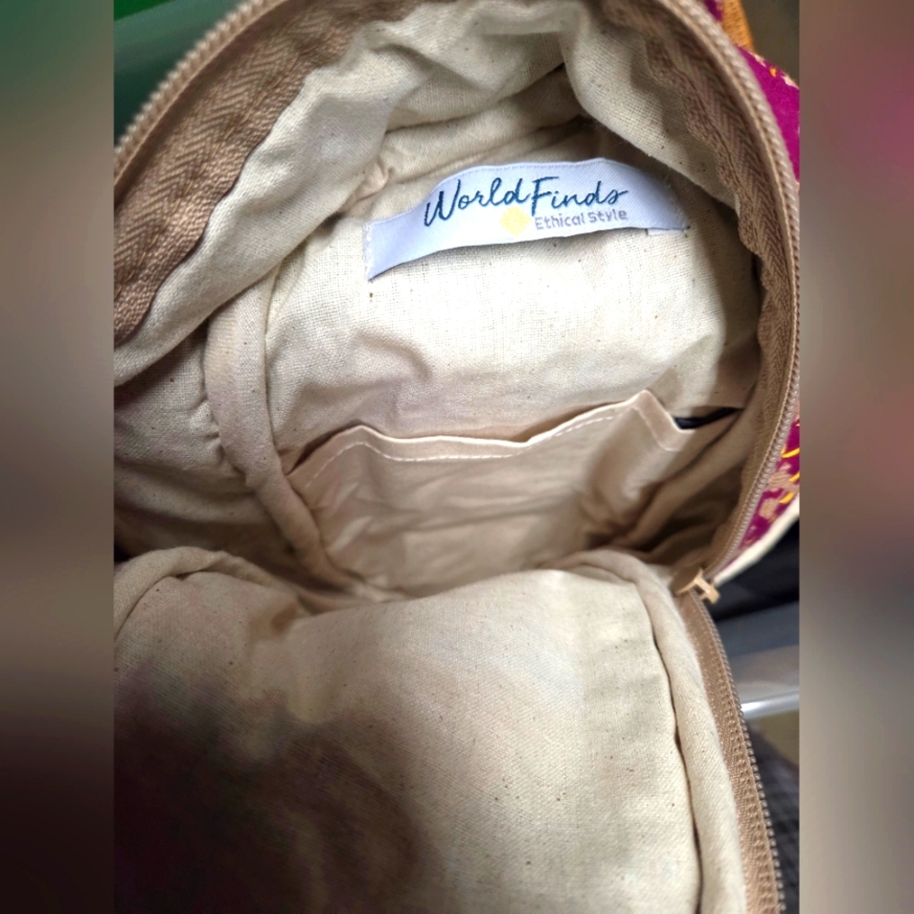 World Finds Patterned Women's Backpack - image 4